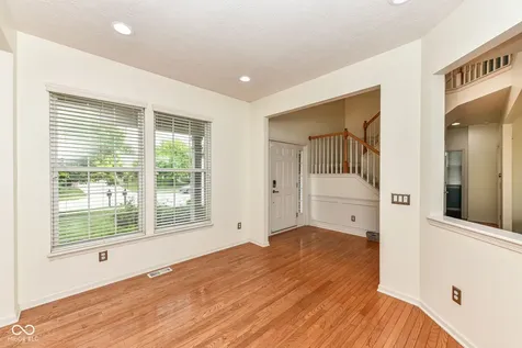 13973 Avalon E Drive Fishers IN 46037