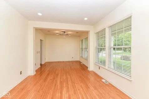 13973 Avalon E Drive Fishers IN 46037