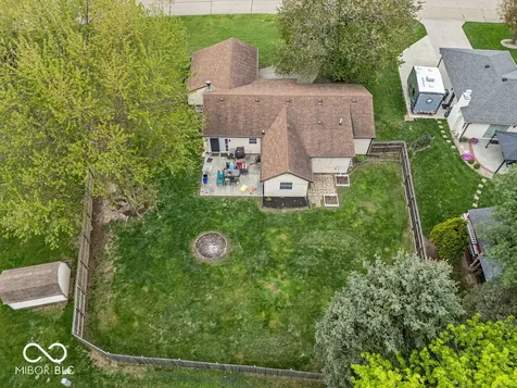 387 Pleasantview Boulevard Greenwood IN 46142