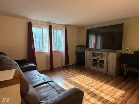 7633 Snowflake Drive Indianapolis IN 46227