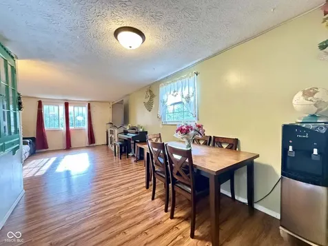 7633 Snowflake Drive Indianapolis IN 46227