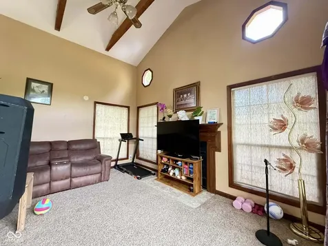 7633 Snowflake Drive Indianapolis IN 46227