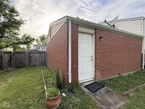 7633 Snowflake Drive Indianapolis IN 46227