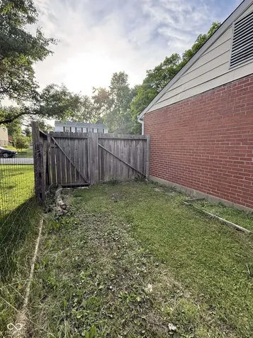 7633 Snowflake Drive Indianapolis IN 46227