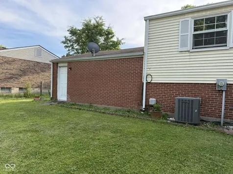 7633 Snowflake Drive Indianapolis IN 46227