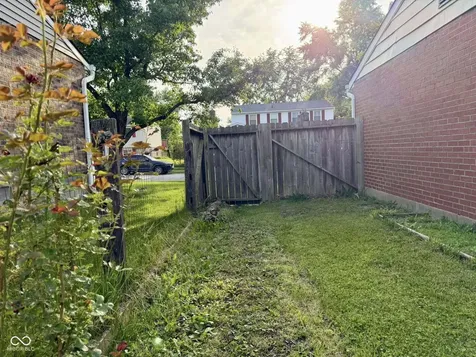 7633 Snowflake Drive Indianapolis IN 46227