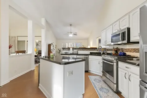 5252 Bracken Drive Indianapolis IN 46239