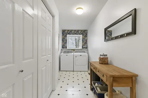 5252 Bracken Drive Indianapolis IN 46239