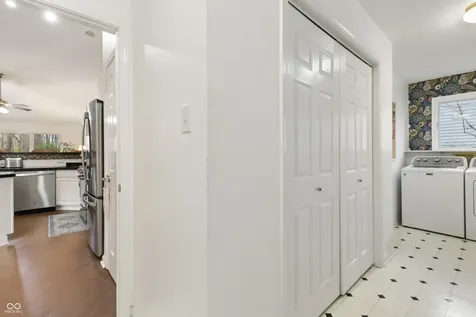 5252 Bracken Drive Indianapolis IN 46239