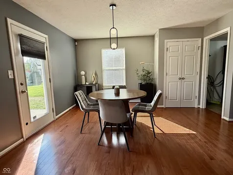 5339 Brassie Drive Indianapolis IN 46235