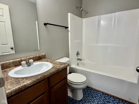 5339 Brassie Drive Indianapolis IN 46235