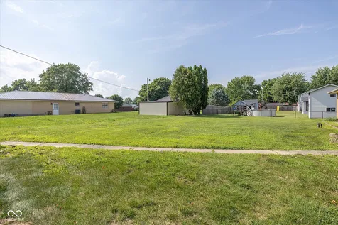 1208 Fulton Avenue Alexandria IN 46001