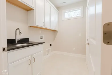 11434 Neptune Drive Fishers IN 46040