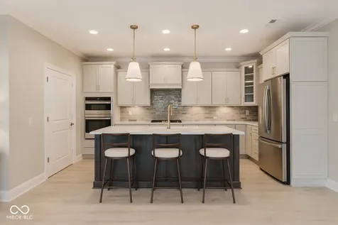 11434 Neptune Drive Fishers IN 46040