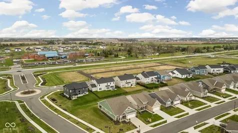 7227 Bailow Court Mccordsville IN 46055