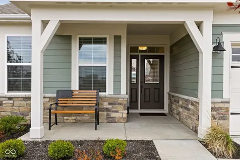 7227 Bailow Court Mccordsville IN 46055