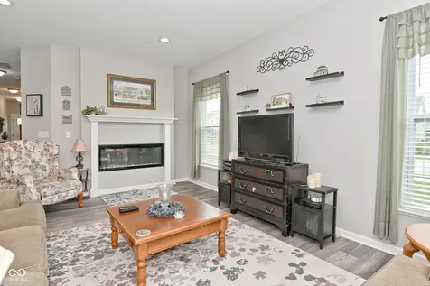 6561 Amber Court Whitestown IN 46075