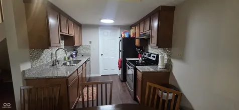 8043 Valley Farms Lane Indianapolis IN 46214