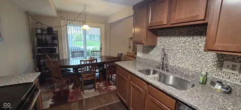 8043 Valley Farms Lane Indianapolis IN 46214