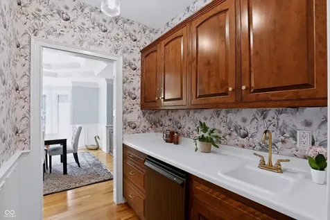 8719 Worthington Court Indianapolis IN 46278