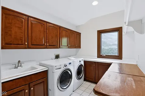 8719 Worthington Court Indianapolis IN 46278