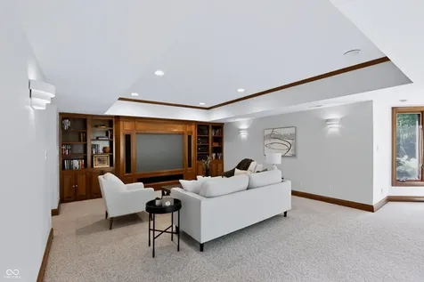 8719 Worthington Court Indianapolis IN 46278
