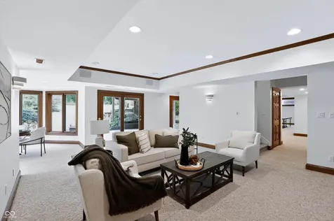 8719 Worthington Court Indianapolis IN 46278