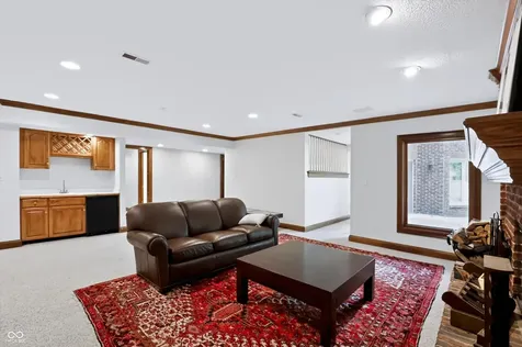 8719 Worthington Court Indianapolis IN 46278