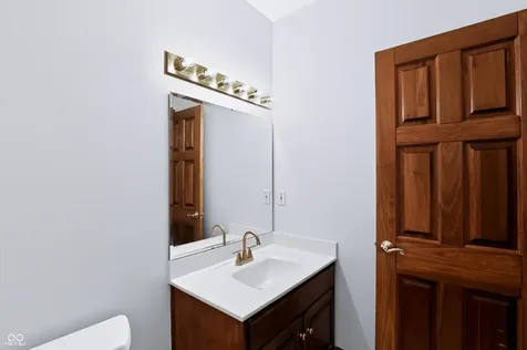 8719 Worthington Court Indianapolis IN 46278