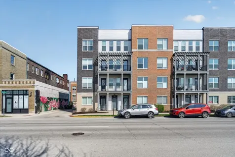 727 N Illinois Street Indianapolis IN 46204