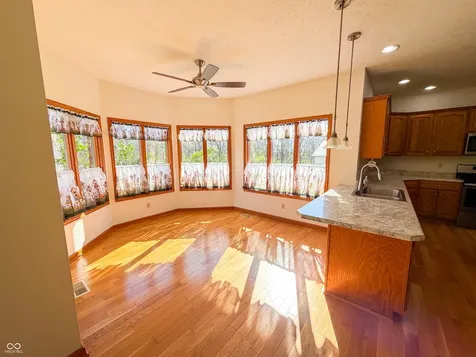 3861 E 300 N Crawfordsville IN 47933