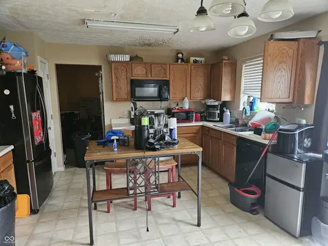 11238 E Birdsong Place Indianapolis IN 46229