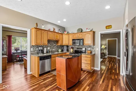 14 David Lane Indianapolis IN 46227