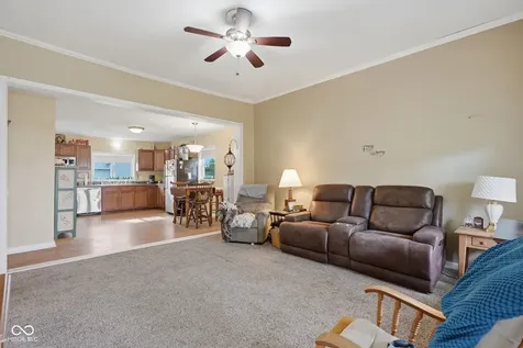 706 S Chestnut Street Seymour IN 47274