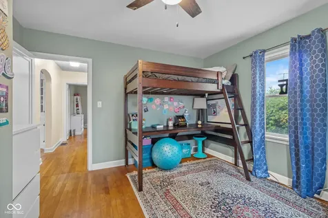 2645 Washington Street Columbus IN 47201
