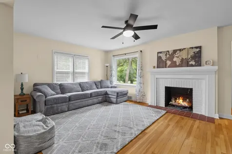 2645 Washington Street Columbus IN 47201