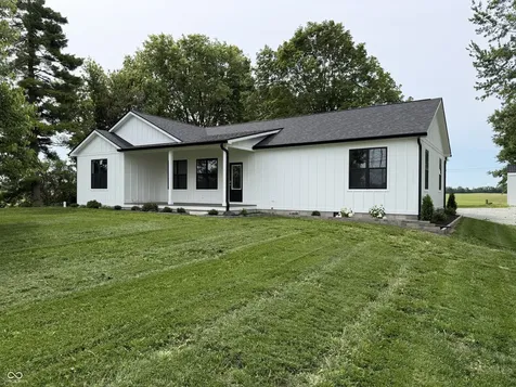 4653 E Us Highway 36 Markleville IN 46056