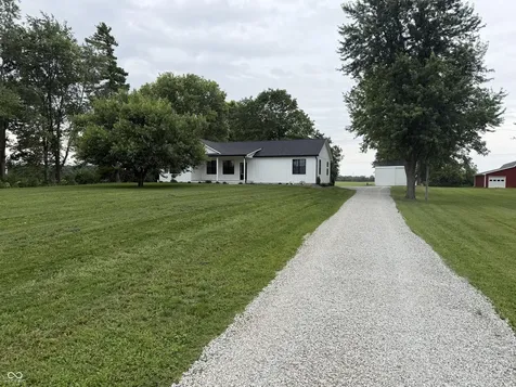 4653 E Us Highway 36 Markleville IN 46056