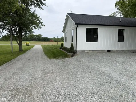 4653 E Us Highway 36 Markleville IN 46056