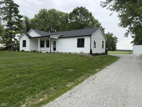 4653 E Us Highway 36 Markleville IN 46056