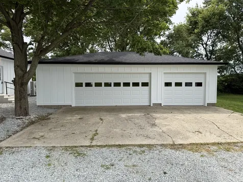 4653 E Us Highway 36 Markleville IN 46056