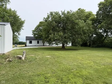 4653 E Us Highway 36 Markleville IN 46056