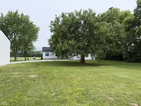 4653 E Us Highway 36 Markleville IN 46056