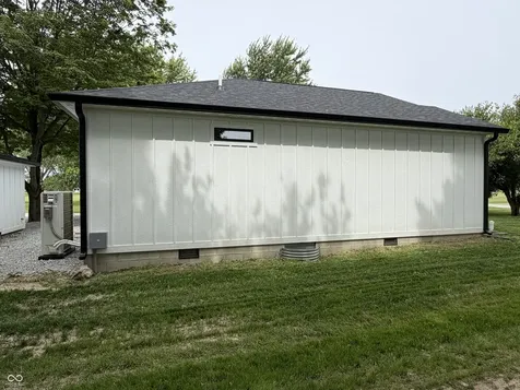 4653 E Us Highway 36 Markleville IN 46056
