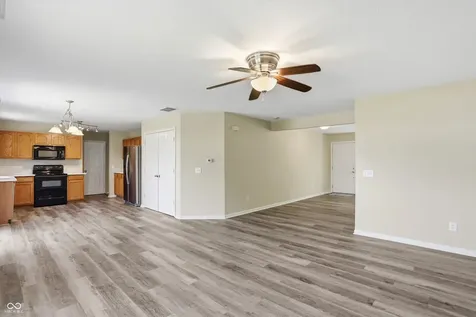 10802 Pleasant View Lane Fishers IN 46038