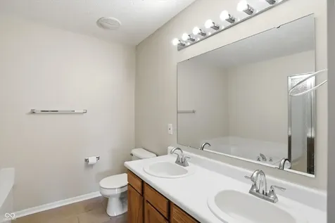 10802 Pleasant View Lane Fishers IN 46038