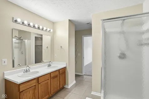 10802 Pleasant View Lane Fishers IN 46038