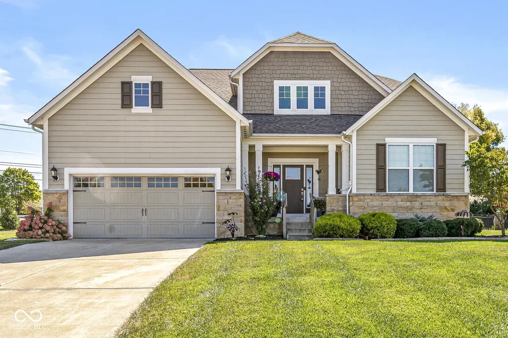 9627 Summerton Drive Fishers IN 46037