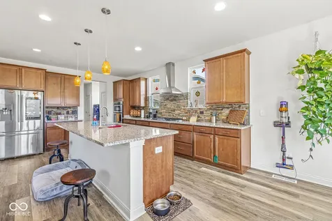 9627 Summerton Drive Fishers IN 46037