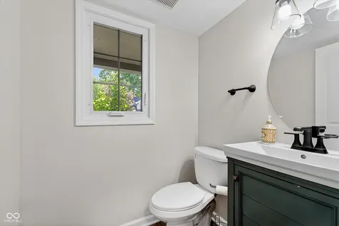 7684 Willow Ridge Road Fishers IN 46038